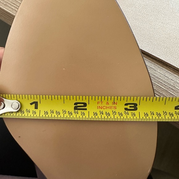 GUCCI WOMANS PENNY KEEPER LOAFERS SZ 7 - Picture 7 of 8